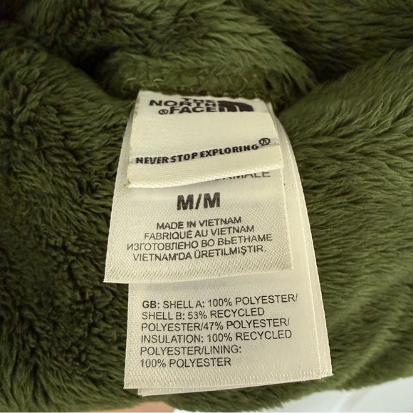 The North Face reversible zip-up vest - Picture 6 of 6